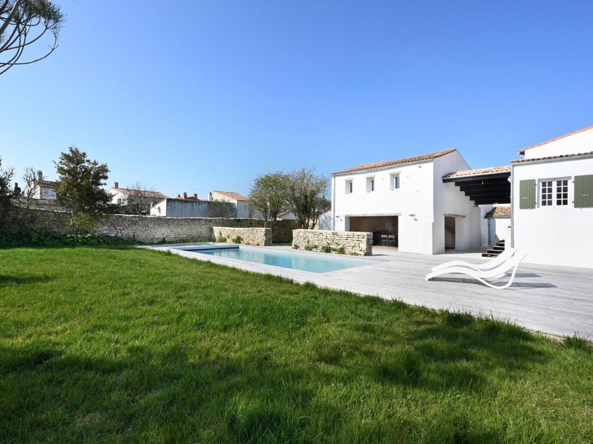 Villa Ars-en-Ré, 6 pièces, 10 personnes - FR-1-258-139 - Housity