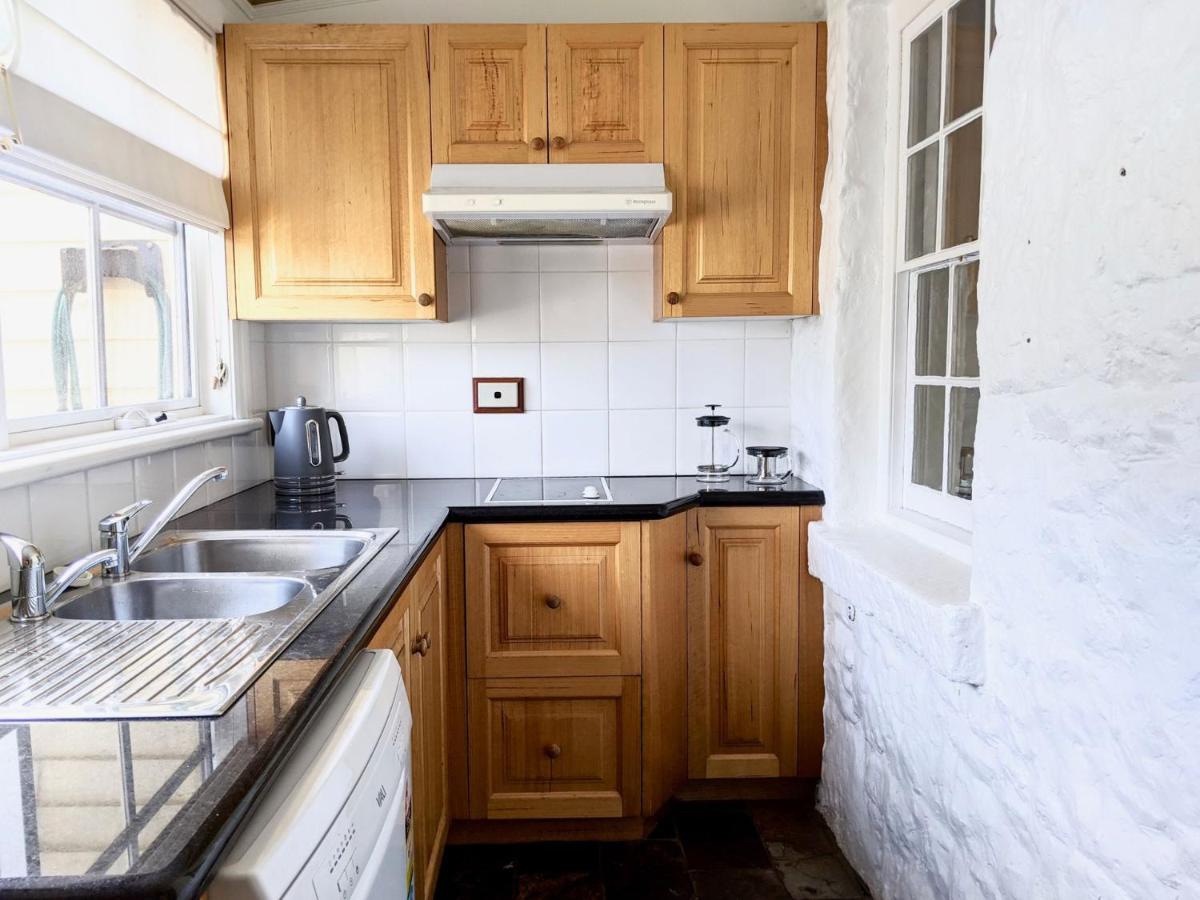 Pea Soup Cottage - Housity