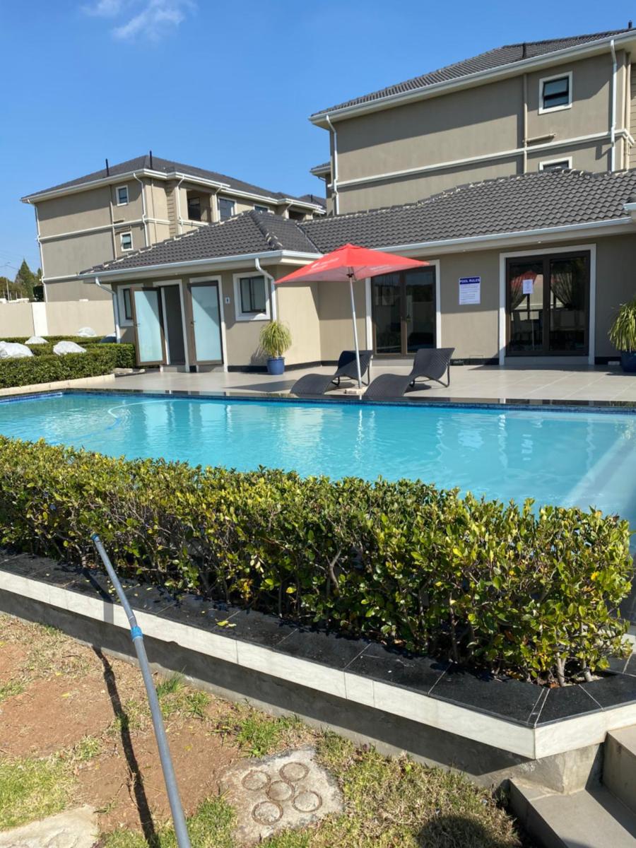 Suitetrails - Moonpopson Luxury Apartments, Fourways, Sandton