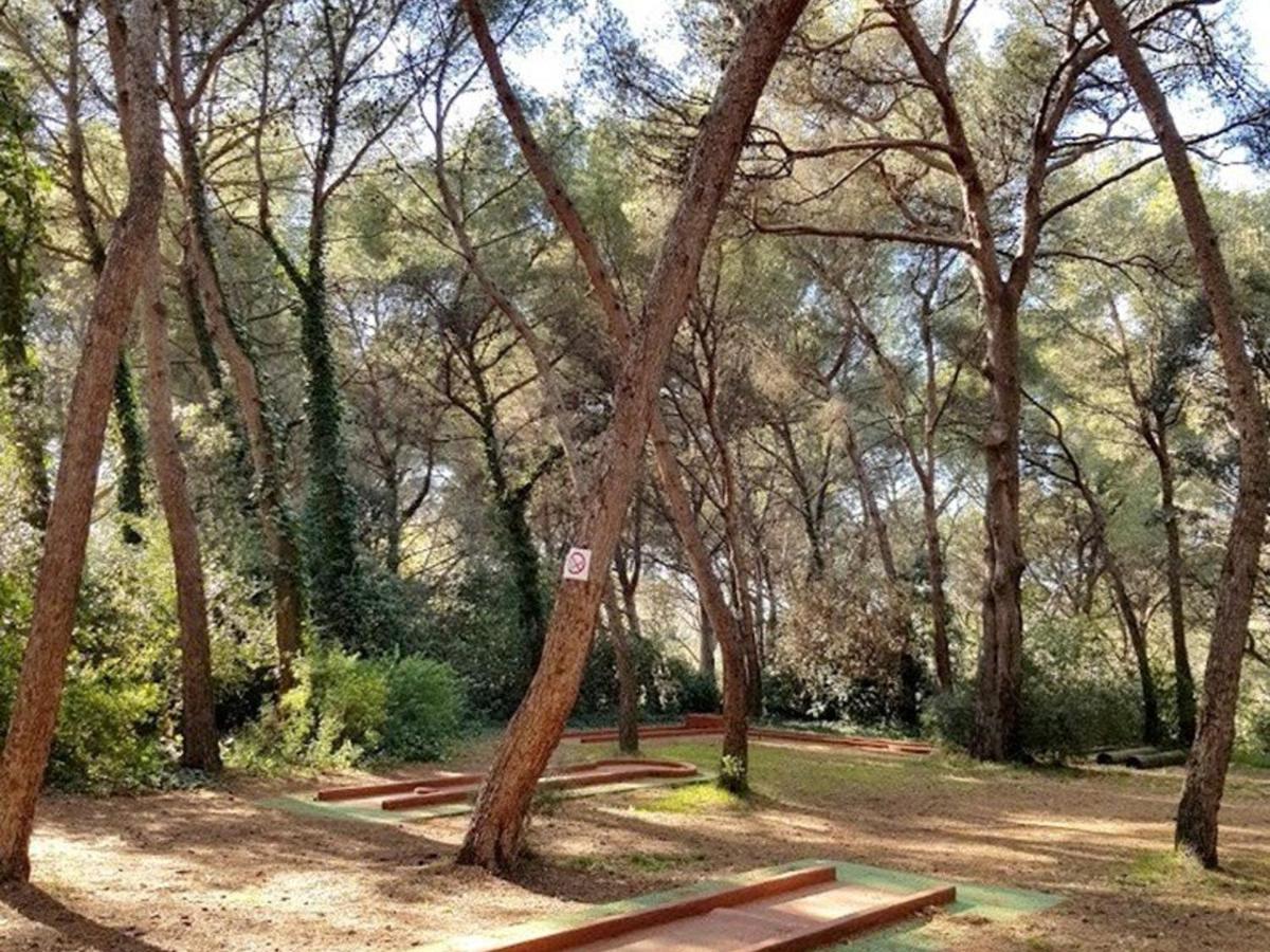 Charmant T3 climatisé avec parking, piscine, tennis, à 200m des plages et commerces - FR-1-316-21 - Housity