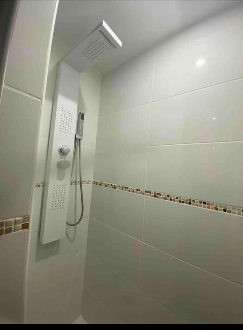 Studio meublé Tout équipé!! - Housity