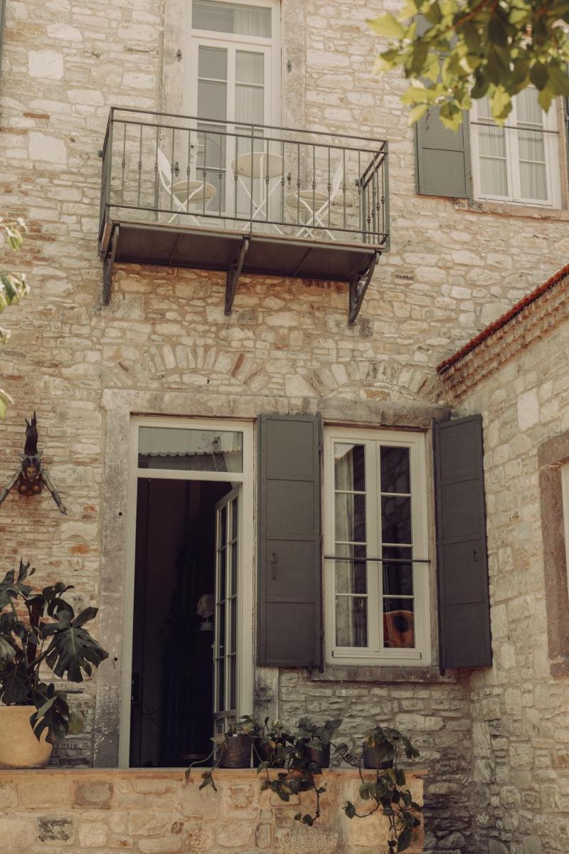 Karargah Urla - Housity