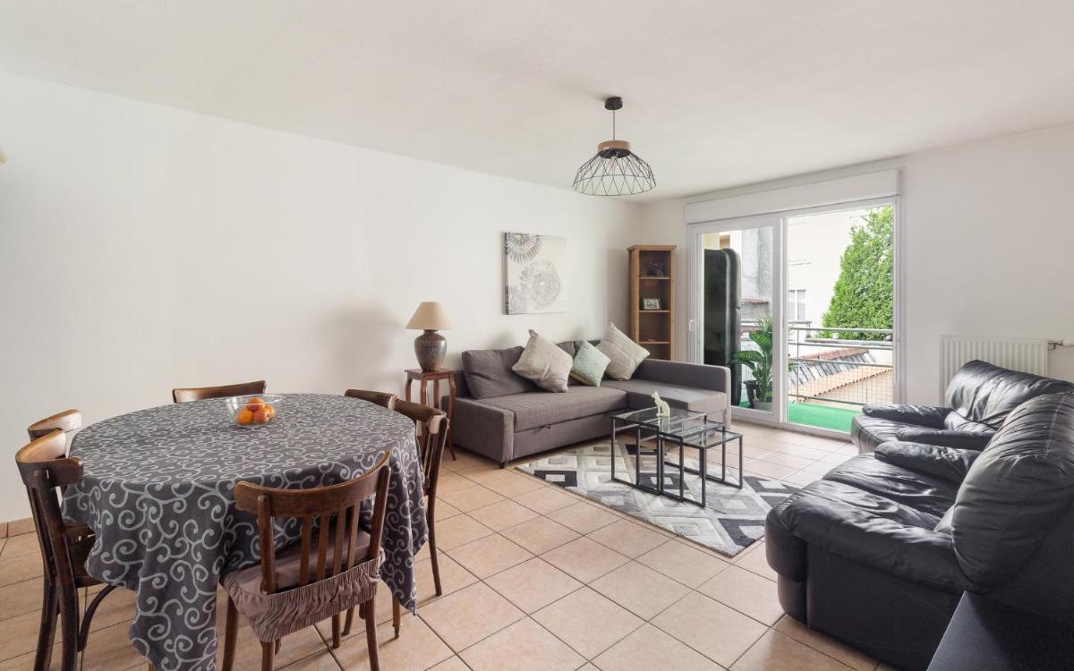 Nice Apartment with Parking balcon Casa Lyon - Housity