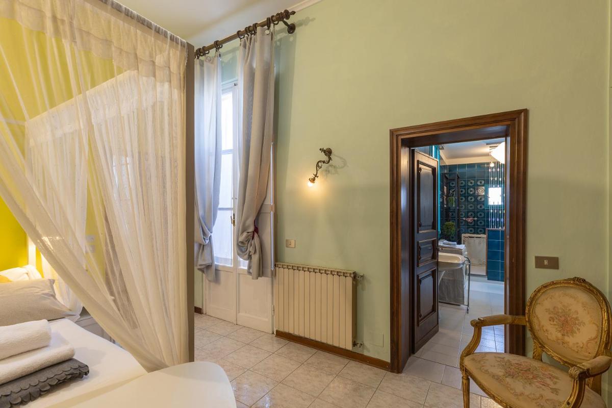 Cozy Apartment with Terrace in Piazza d'Azeglio - Housity
