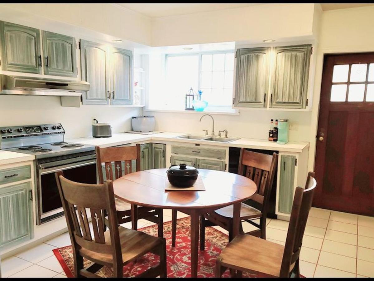 new Luxury Apt At swansanctuary With Private Balcony - Housity