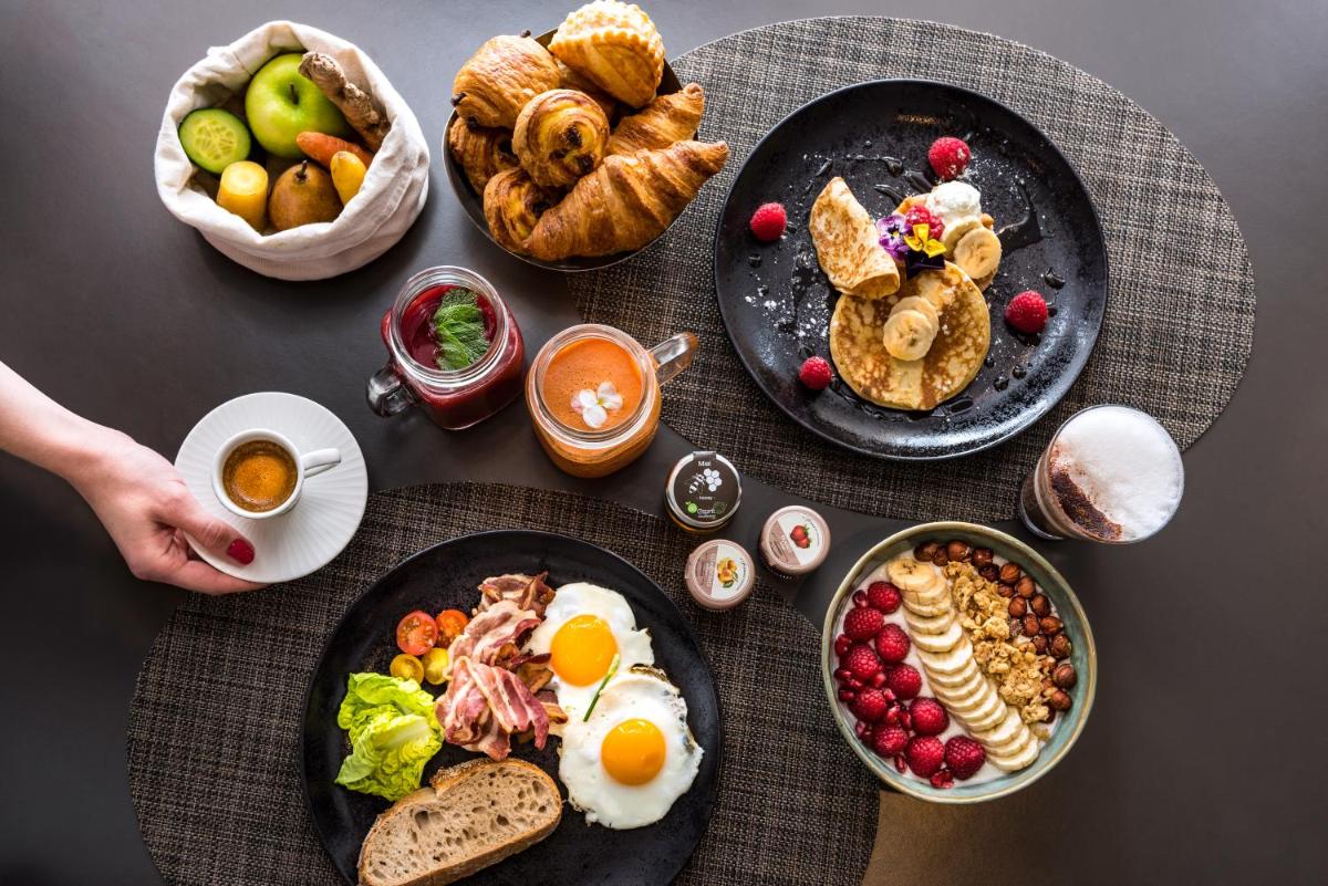 Nourriture dans l'hôtel ou à proximité