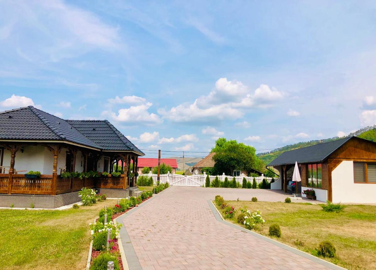 Casa Vasu - Housity