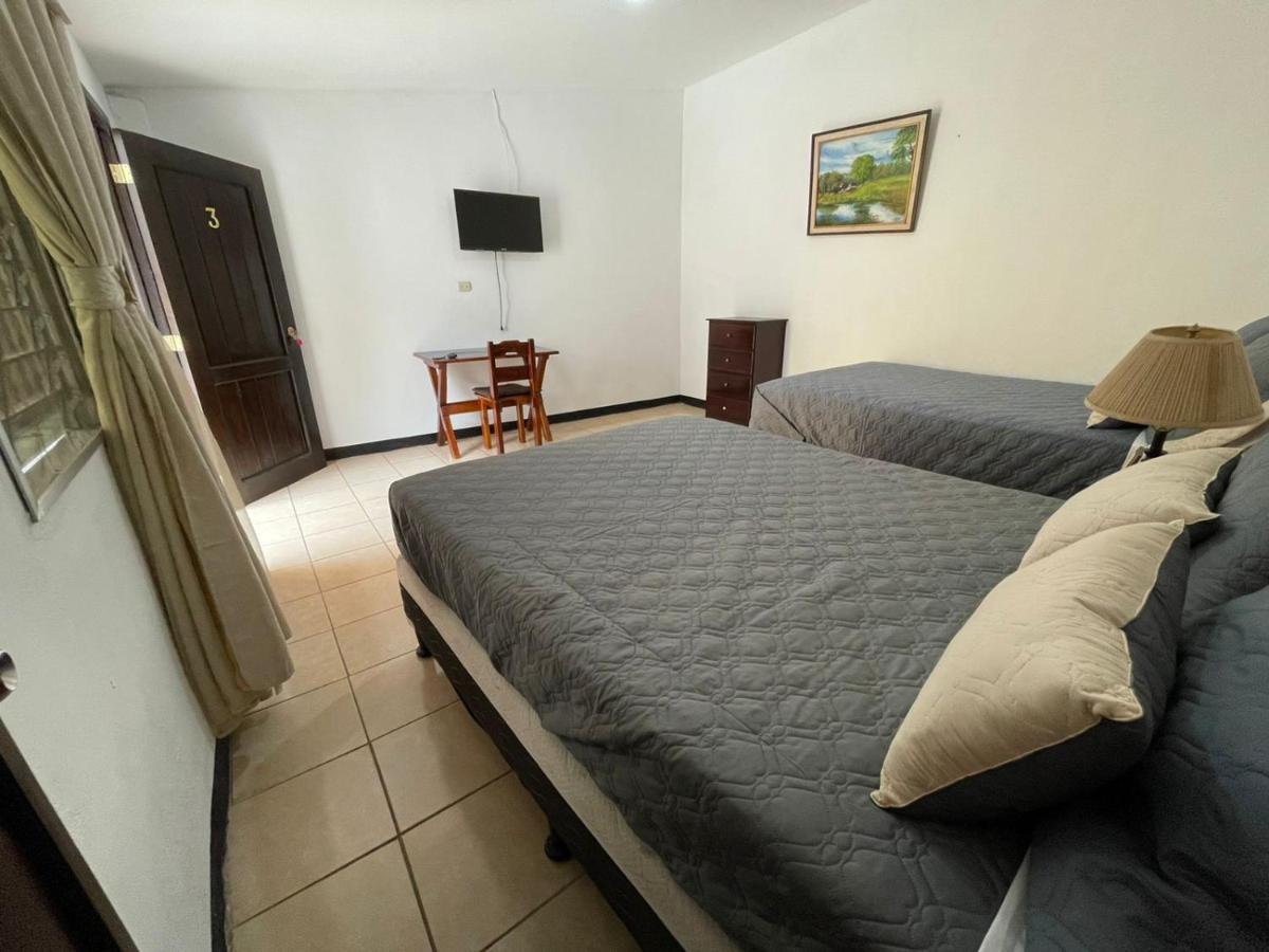 Judys Home - Bed and breakfast - Housity