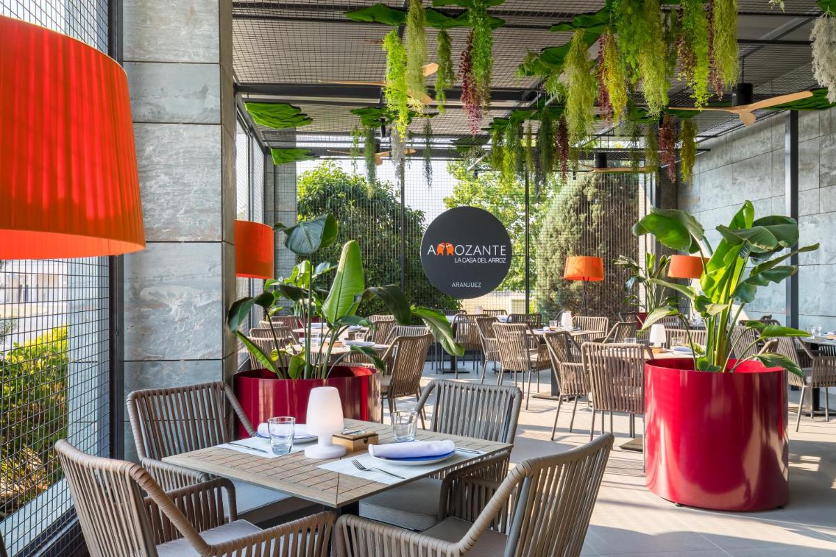 Jardín al aire libre en Occidental Aranjuez
