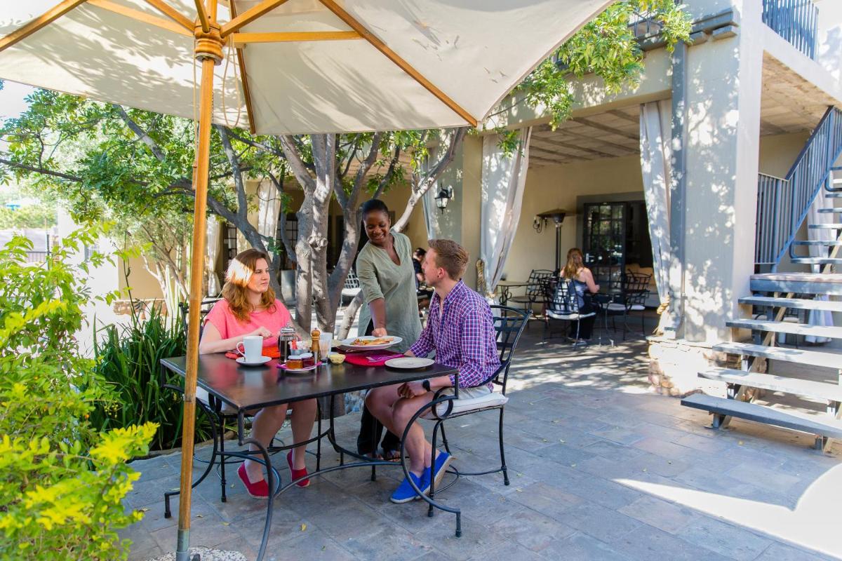 Olive Grove Guesthouse - Housity