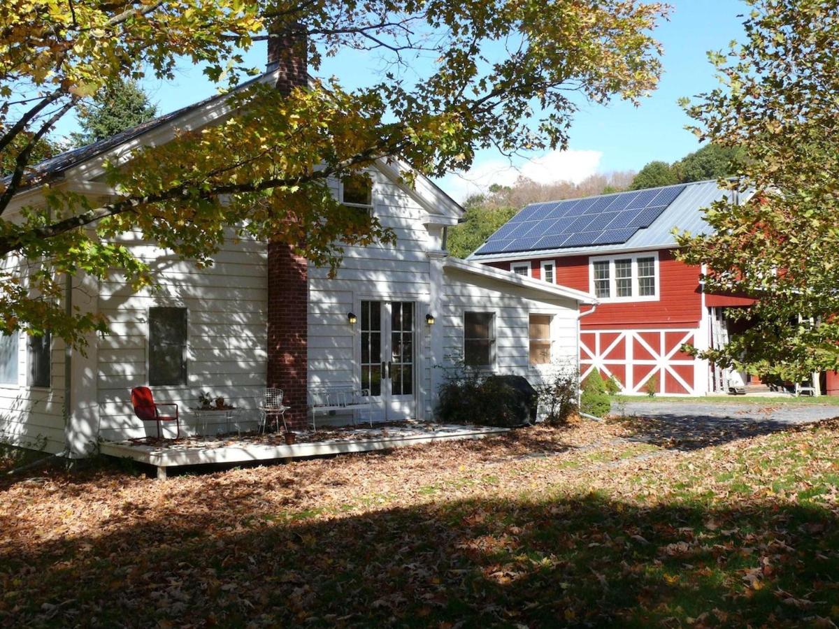 bright serene + spacious barn upstate NY - Housity