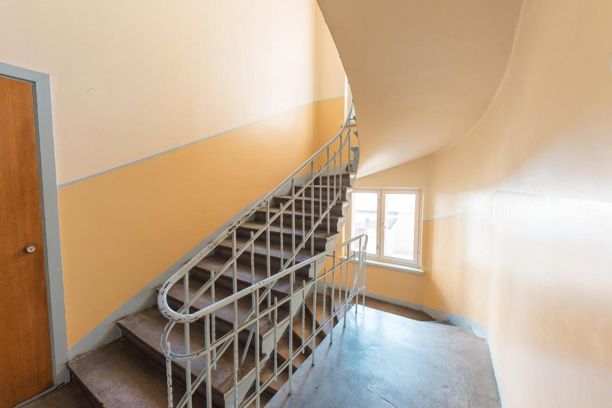 Small Studio in Design District - Housity