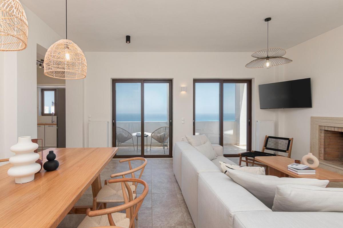 Luxury Villa Noesis with Pool and Seaview - Housity