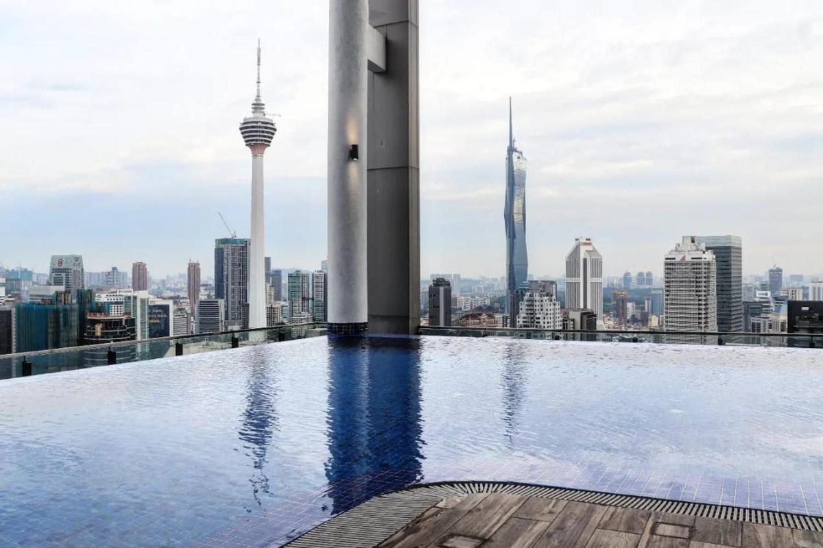 Luxury 2br duplex infinity pool kl view 2fang 3yu tao fang - Housity
