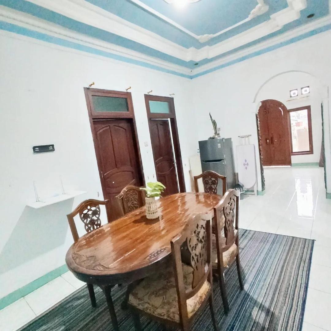 Godieng Villa - Housity