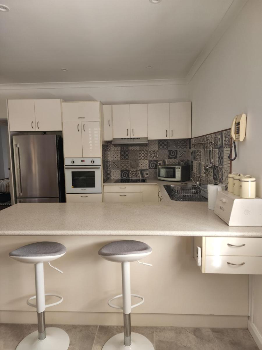 Brom Cottage - Housity