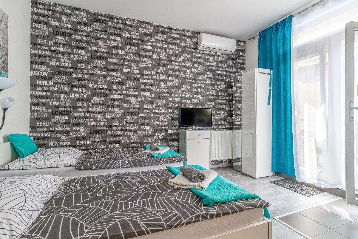 Bratislava -apartment near the City center with a balcony - Housity