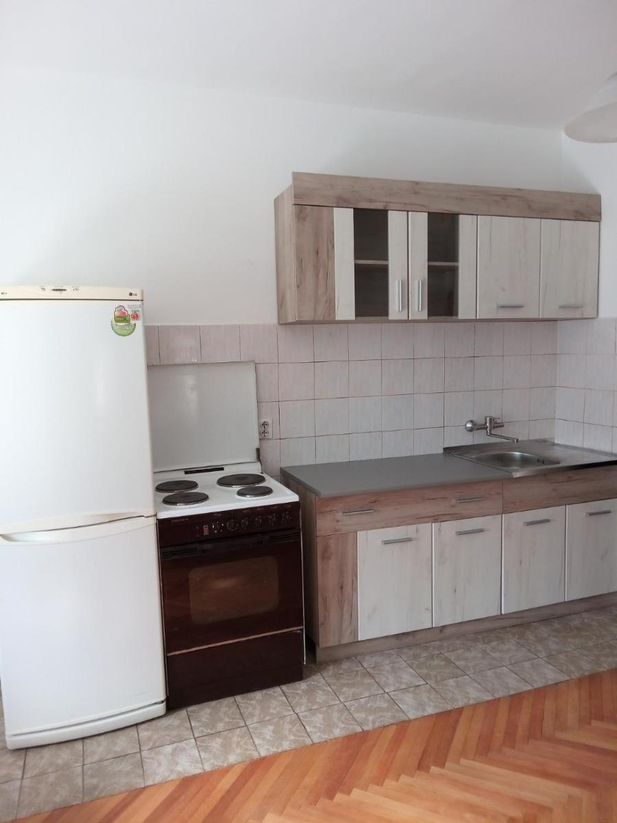 Zemun naselje Altina - Housity
