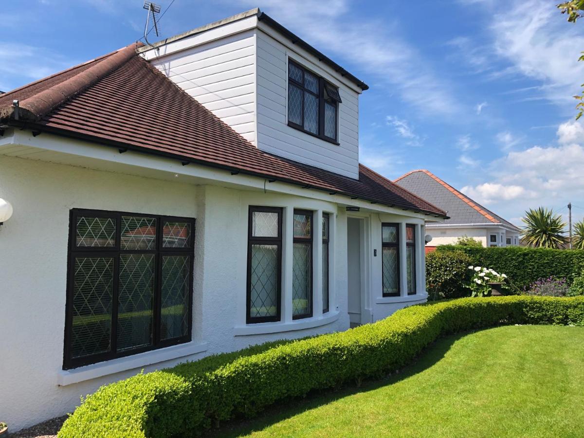Cheerful 4-bedroom detached family home, quiet area - Housity