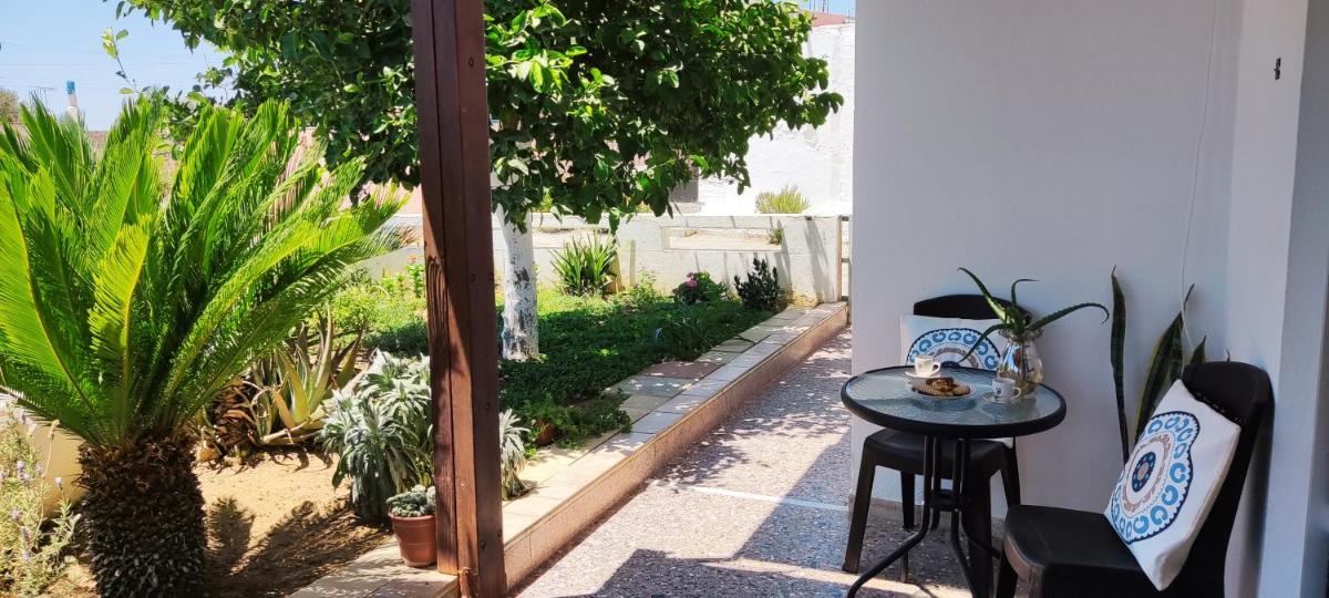 Green Garden House - Housity