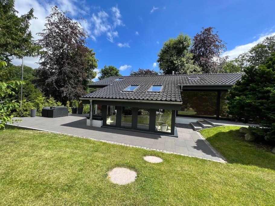 Gemütliches Haus zwischen Förde und Golfplatz - Housity
