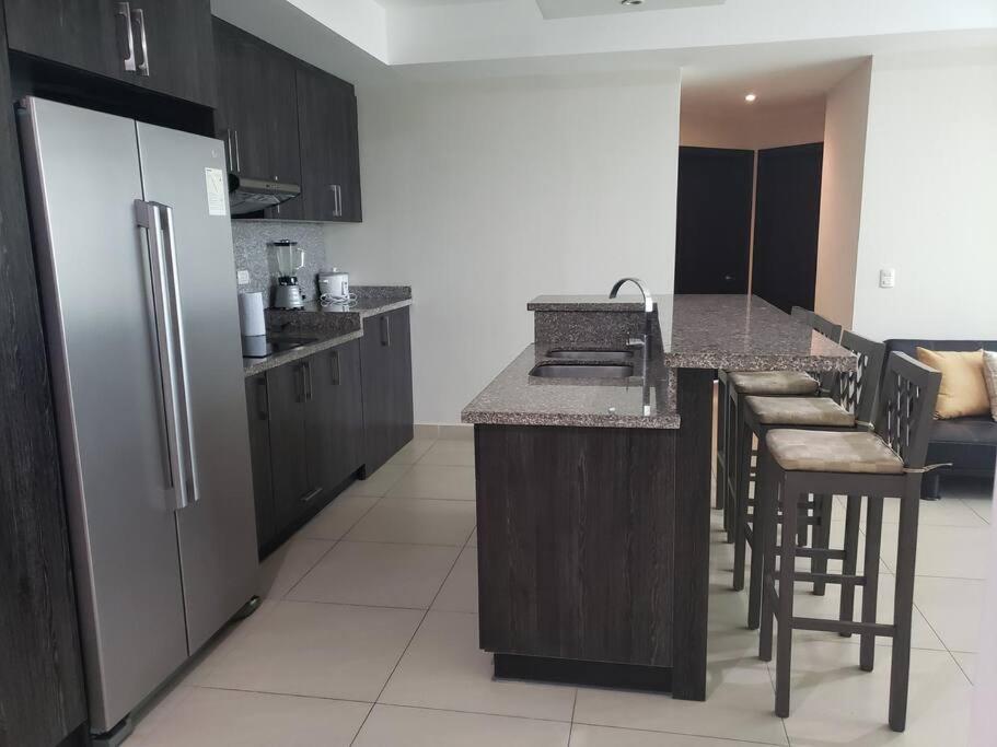 Ecusuites Aquamira Salinas 6DResort Ocean View with Balcony - Housity