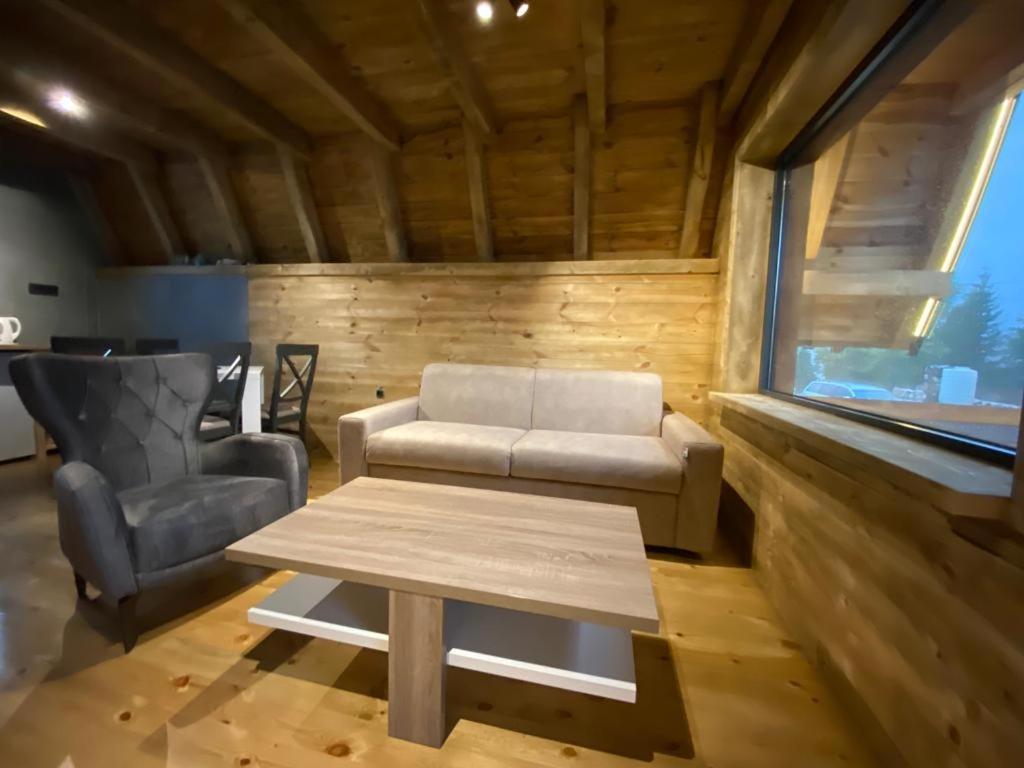 DANDELION HOUSE - Housity