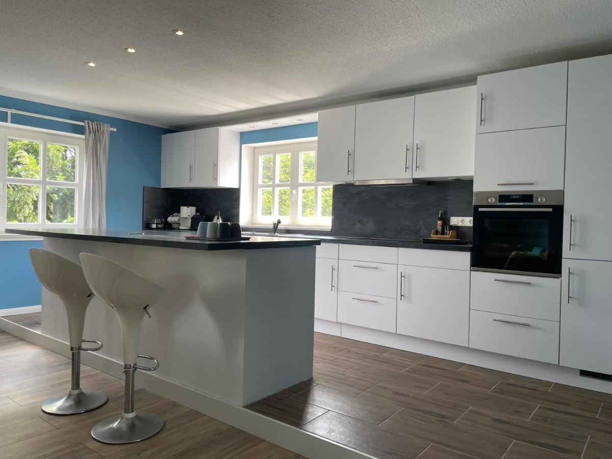 2-Zi Wohnung mit Kingsize-Bett und privatem Parkplatz - Housity