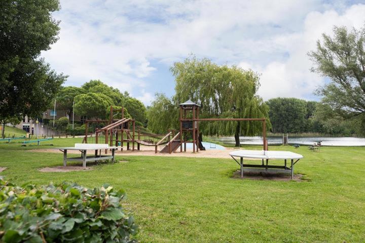 Recreatiewoning Maas en Waal 44 - Housity