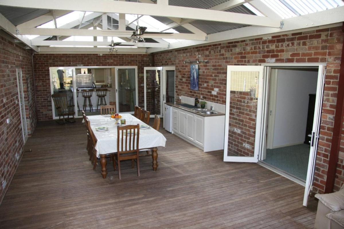 Cabarita Lodge - Housity