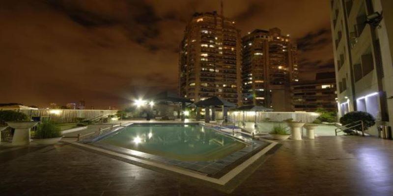 FEEL AT HOME at 2 bedrooms condominium unit MANILA - Housity