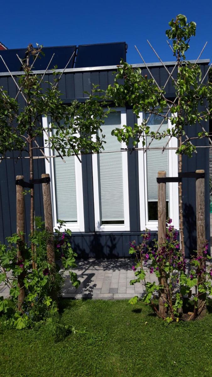 GRUTSK - Housity