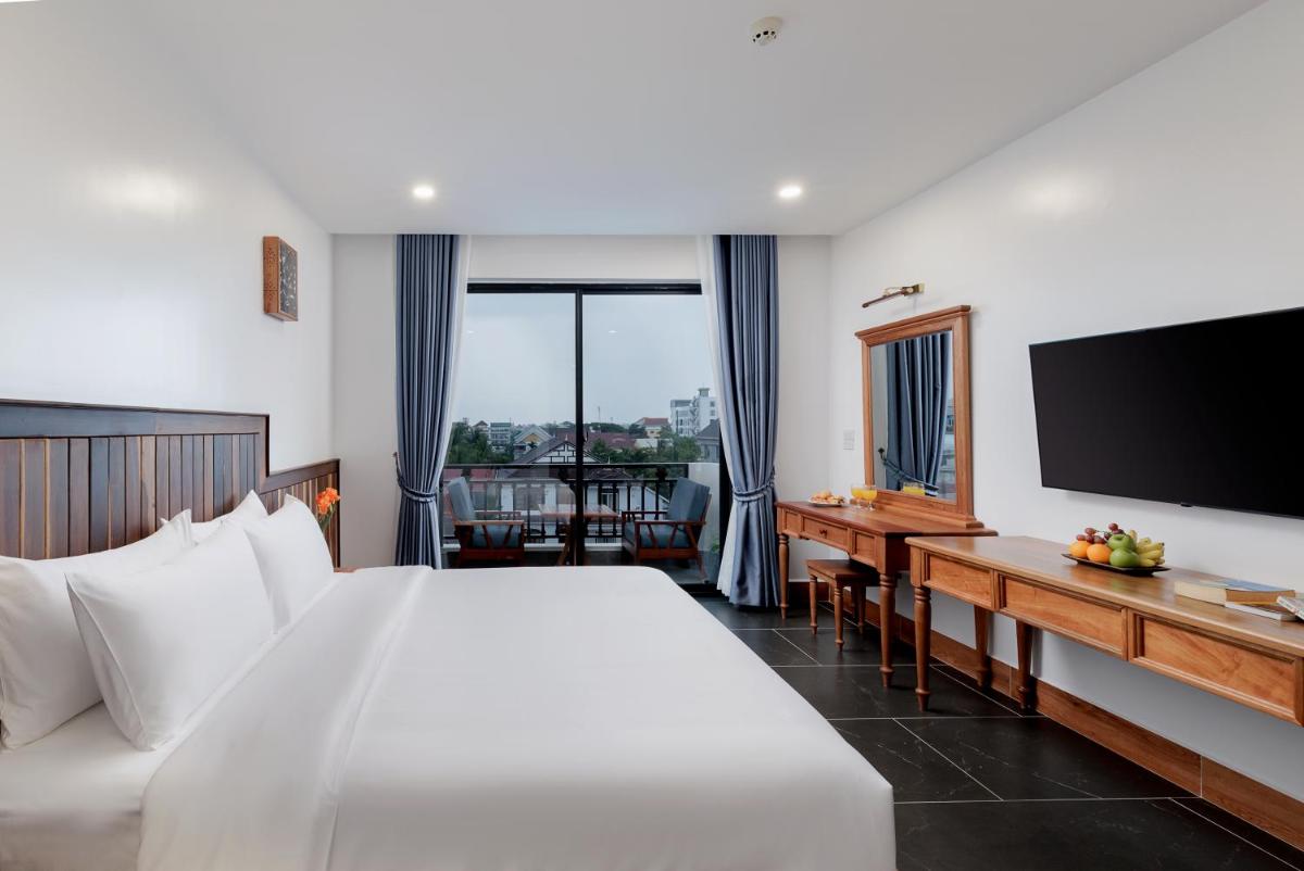 Two Seasons Siem Reap Hotel - Hizvo