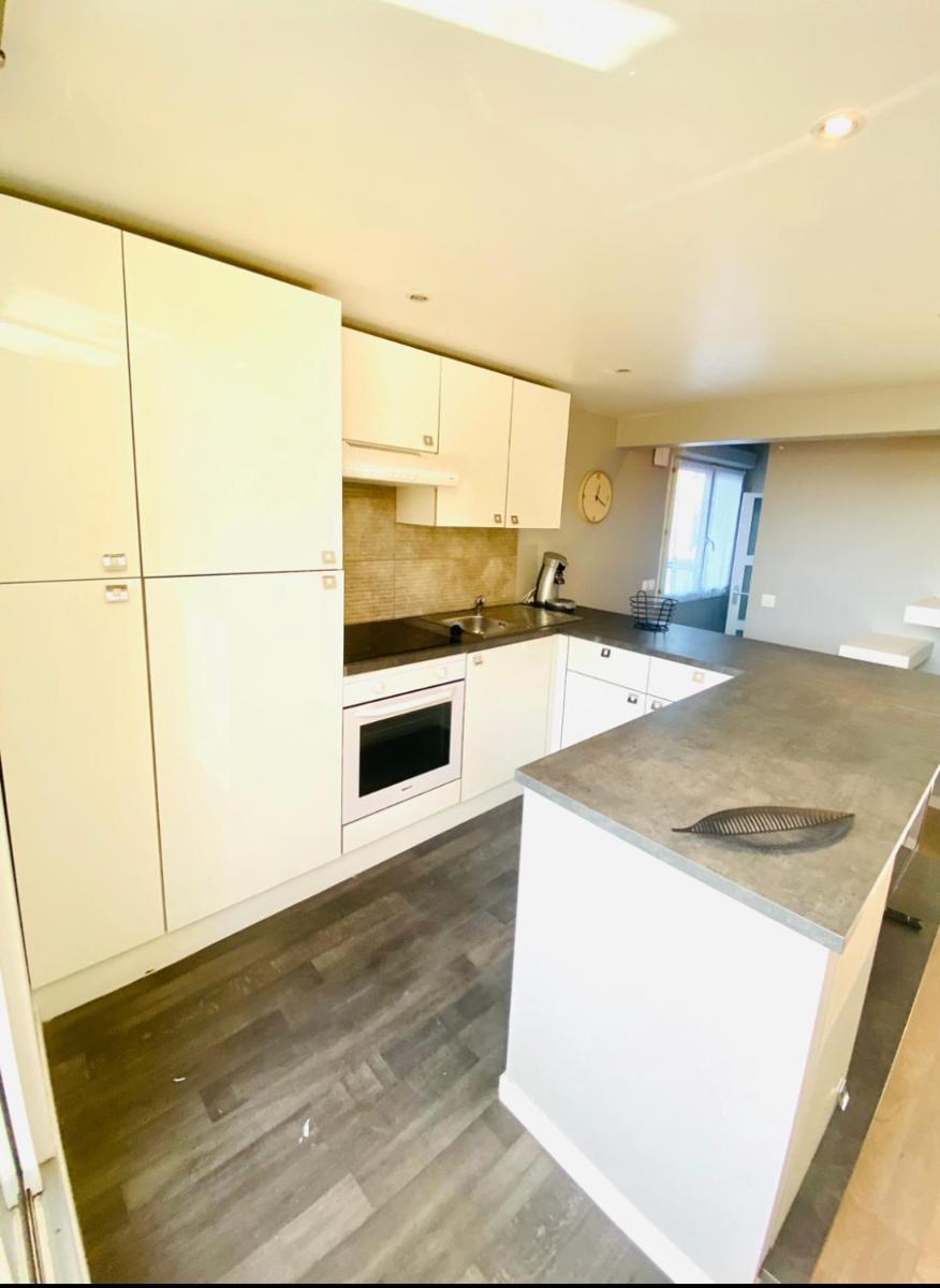 T3 en duplex pour 6 pers bien placé terrasse et parking inclus - Housity