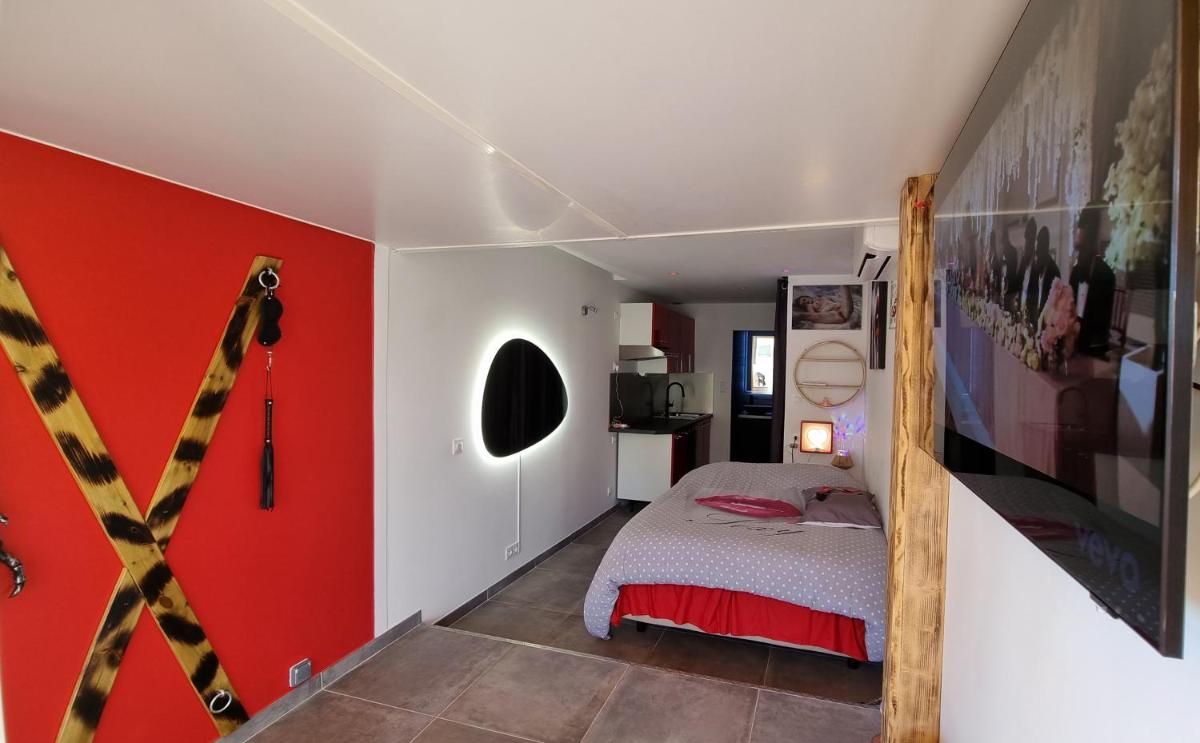 Phantasme Naturiste Studio Terrasse Port Nature - Housity