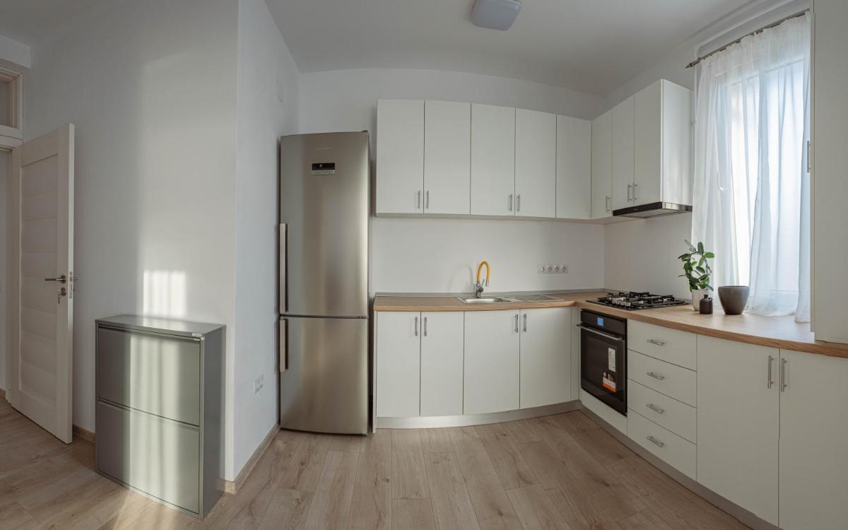 Solomon Apartments Ap 3 - Housity
