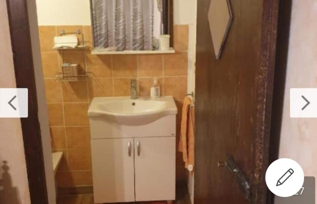 La casina di Caprese - Housity