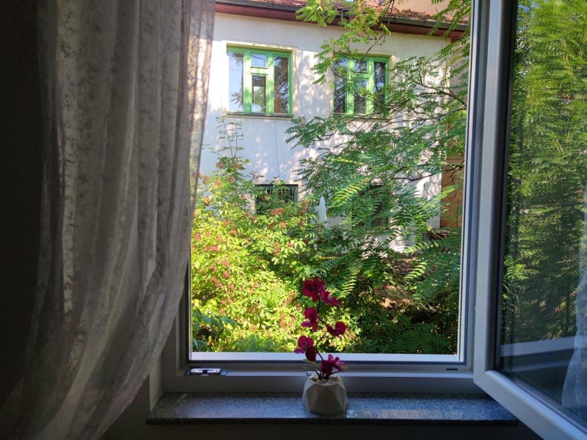 Suitetrails - Apartment Centar
