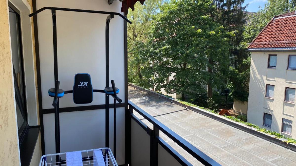 Lovely 1 bedroom apartment in the great location of Munich - Housity