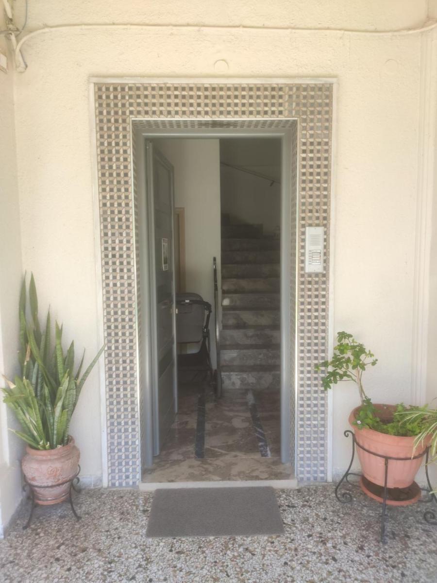 Φιλόξενη Φωλιά - Housity