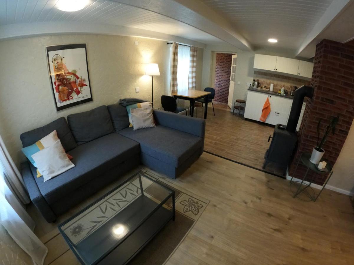 Mono House - Housity