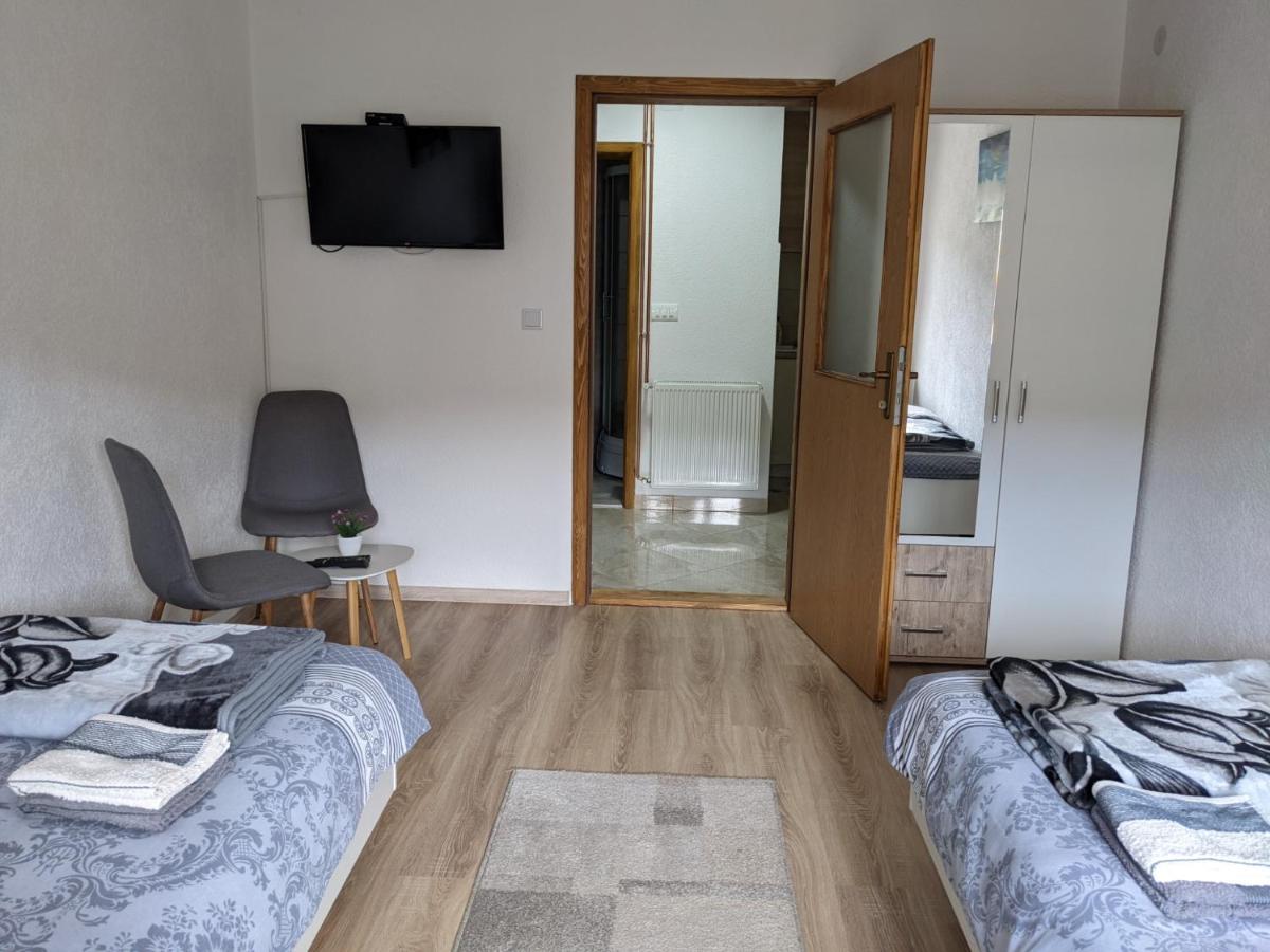 Apartmani Drinska - Housity