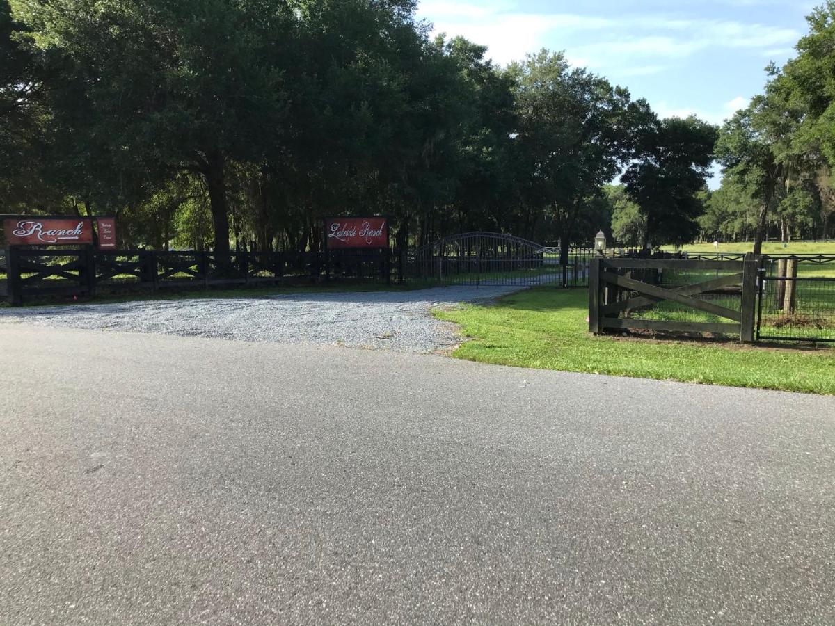 Golf Course Resort Luxury Villa - Housity