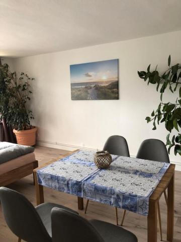 Die Gräfin auf Rügen - Ferienappartements - Housity