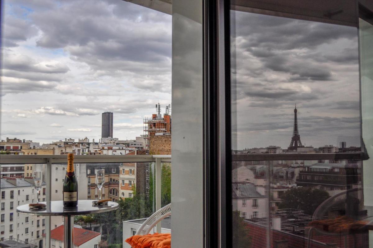 Vue exceptionnelle sur la tour Eiffel - Housity