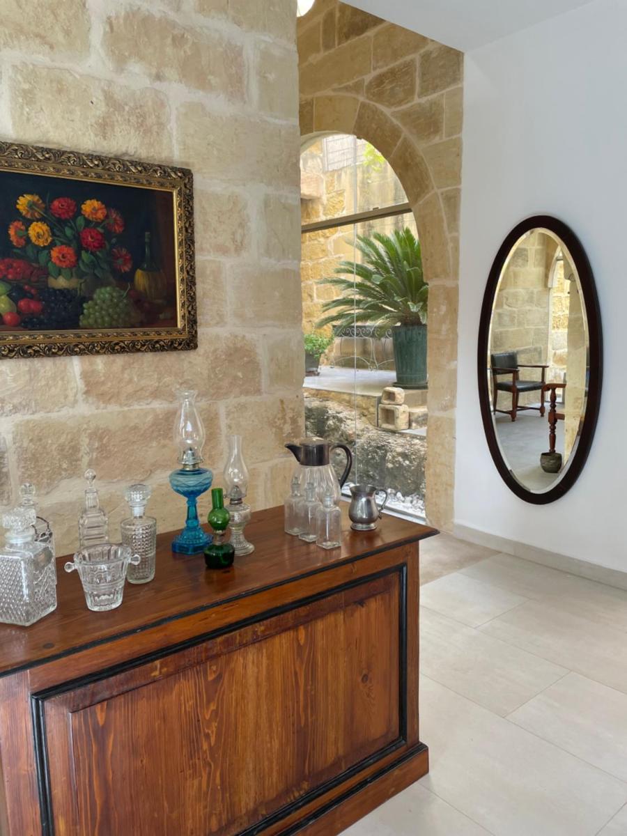 Naspli - Qala Gozo - Housity