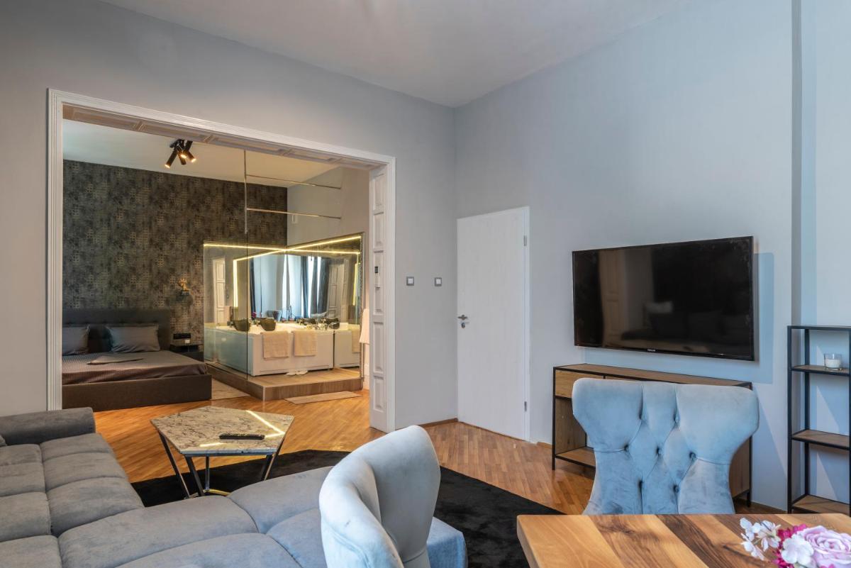 Luxury Vitosha Apartment - Housity