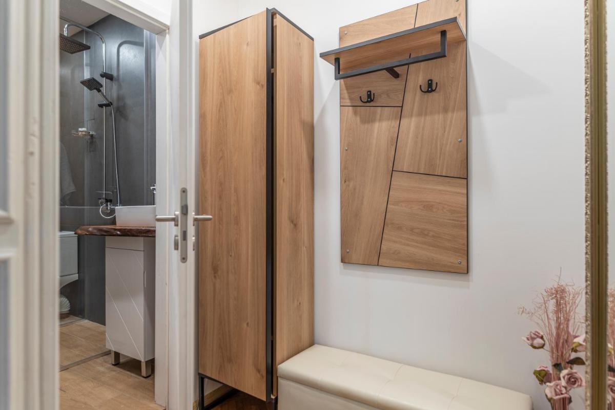 Luxury Vitosha Apartment - Housity