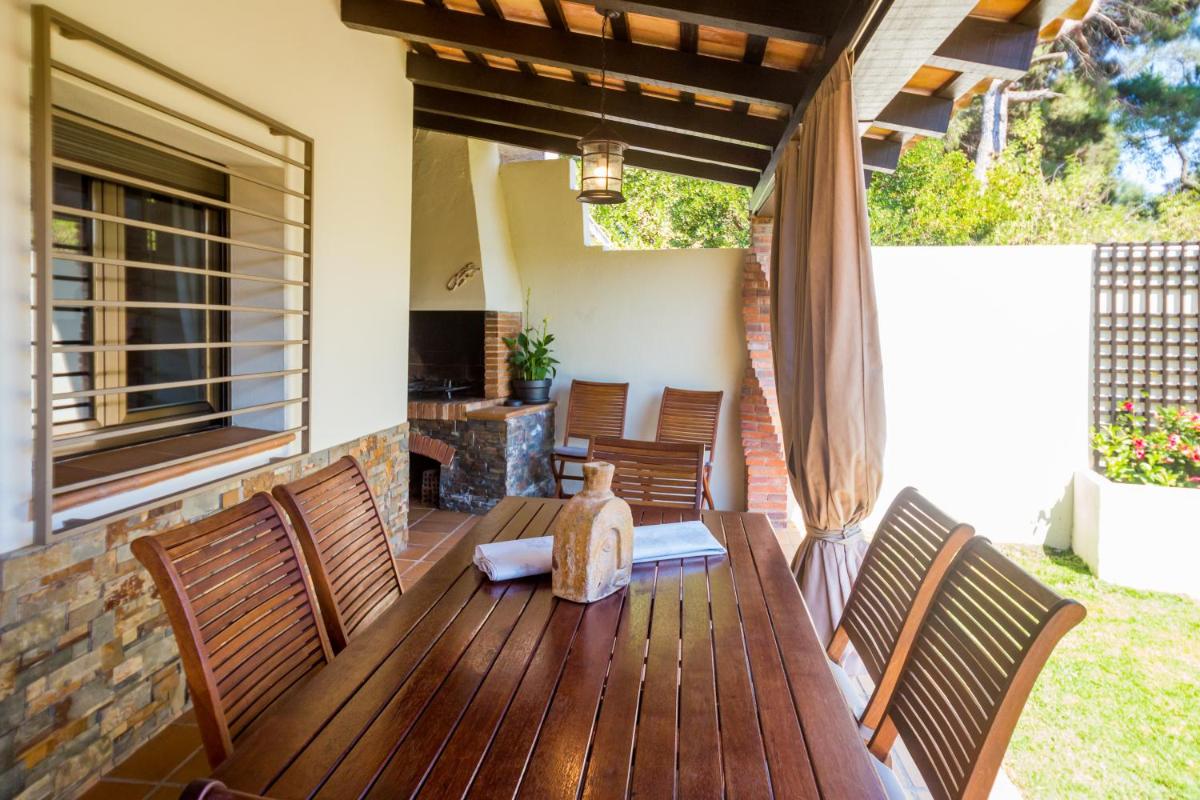 Villa Del Sol - Housity