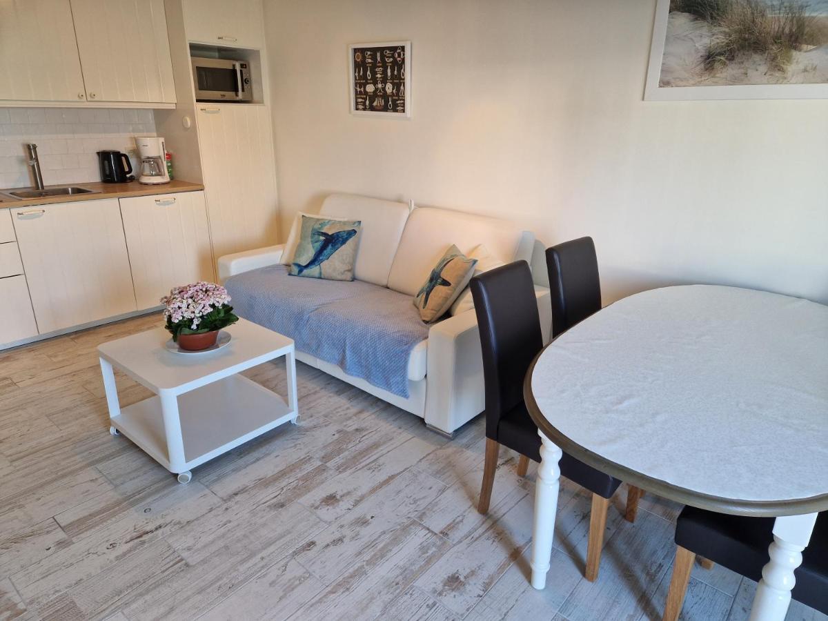 Melroce Holiday Cottage 5503 - Housity